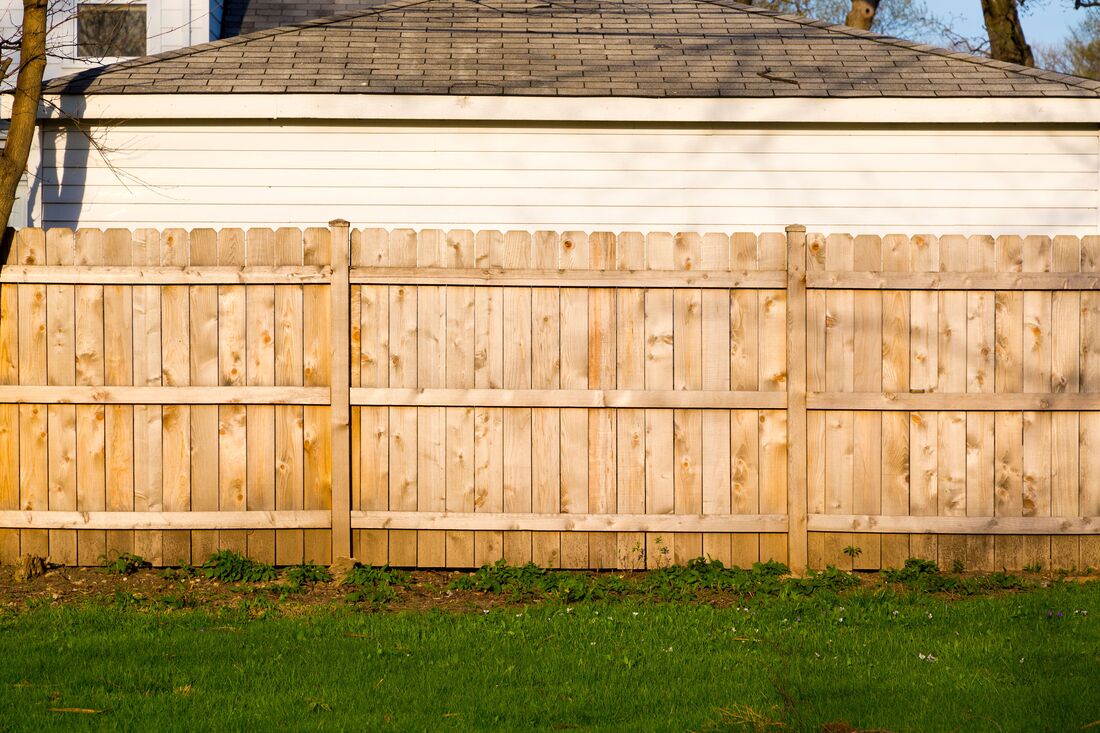 An image of Wood Fence in Jeffersonville, IN